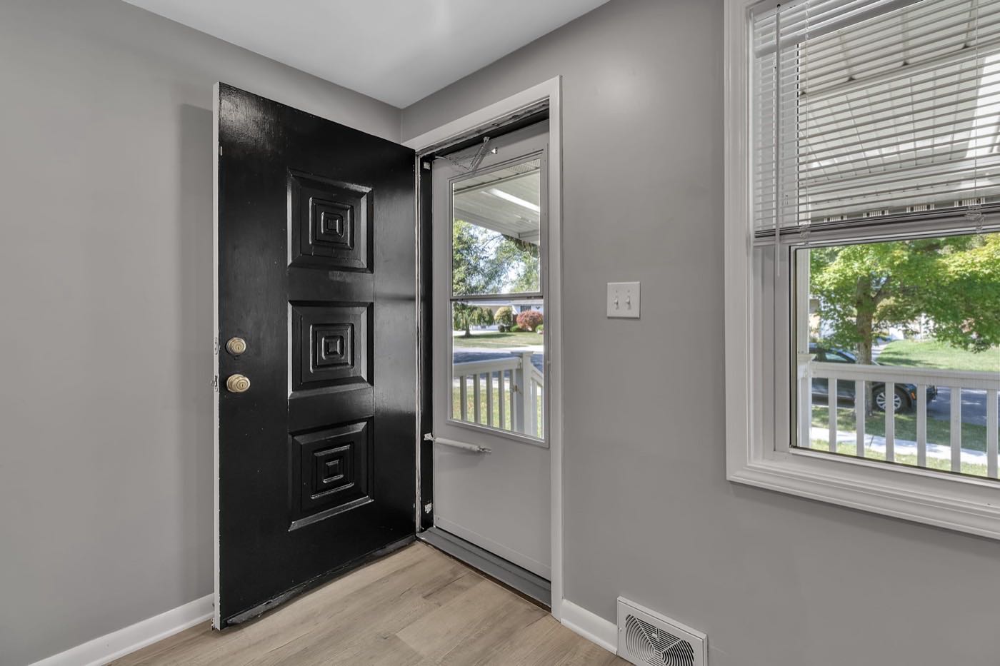 135 Colden Court