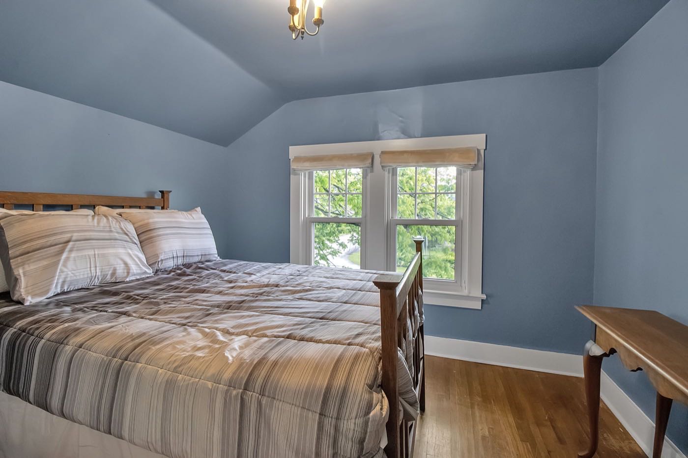 Short-term stay bedroom